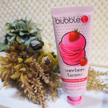 💛bubbleT Strawberry Macaron Hand & Body Butter
　50ml Made in China

lookfantasticのボックスか何かで入手したような？