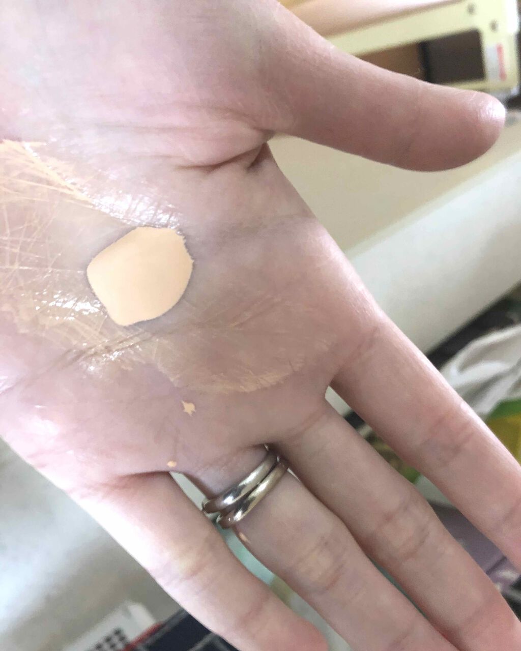 皮脂テカリ防止下地 保湿タイプ/CEZANNE/化粧下地を使ったクチコミ(2枚目)