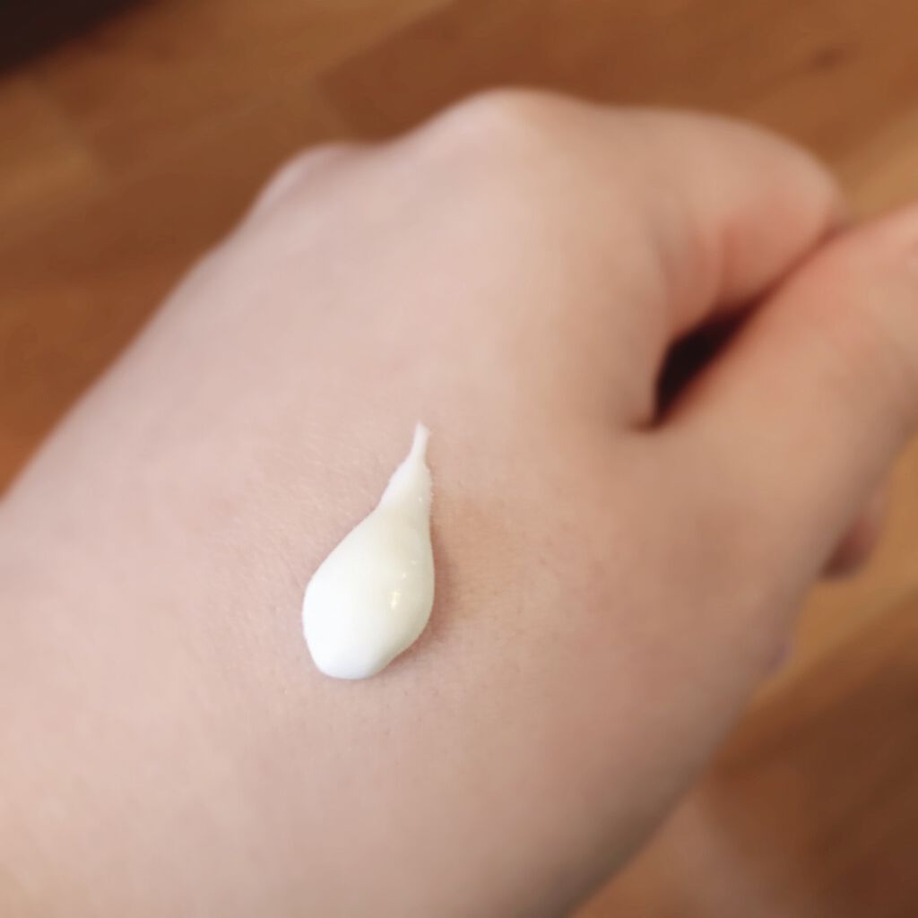 ビオレUV アクアリッチ ライトアップエッセンス/ビオレ/日焼け止めクリームを使ったクチコミ（3枚目）