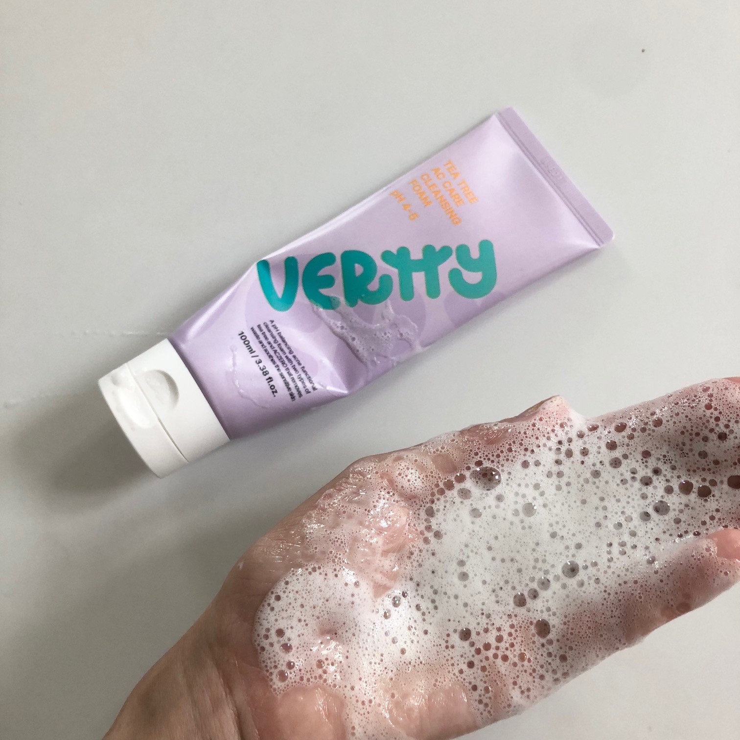 ティーツリーACケアクレンジングフォーム[ph4-5]/Vertty/洗顔フォームを使ったクチコミ（1枚目）