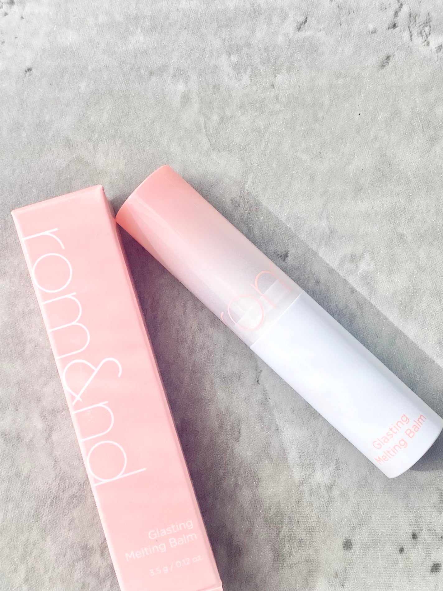 グラスティングメルティングバーム/rom&nd/リップバームを使ったクチコミ(4枚目)