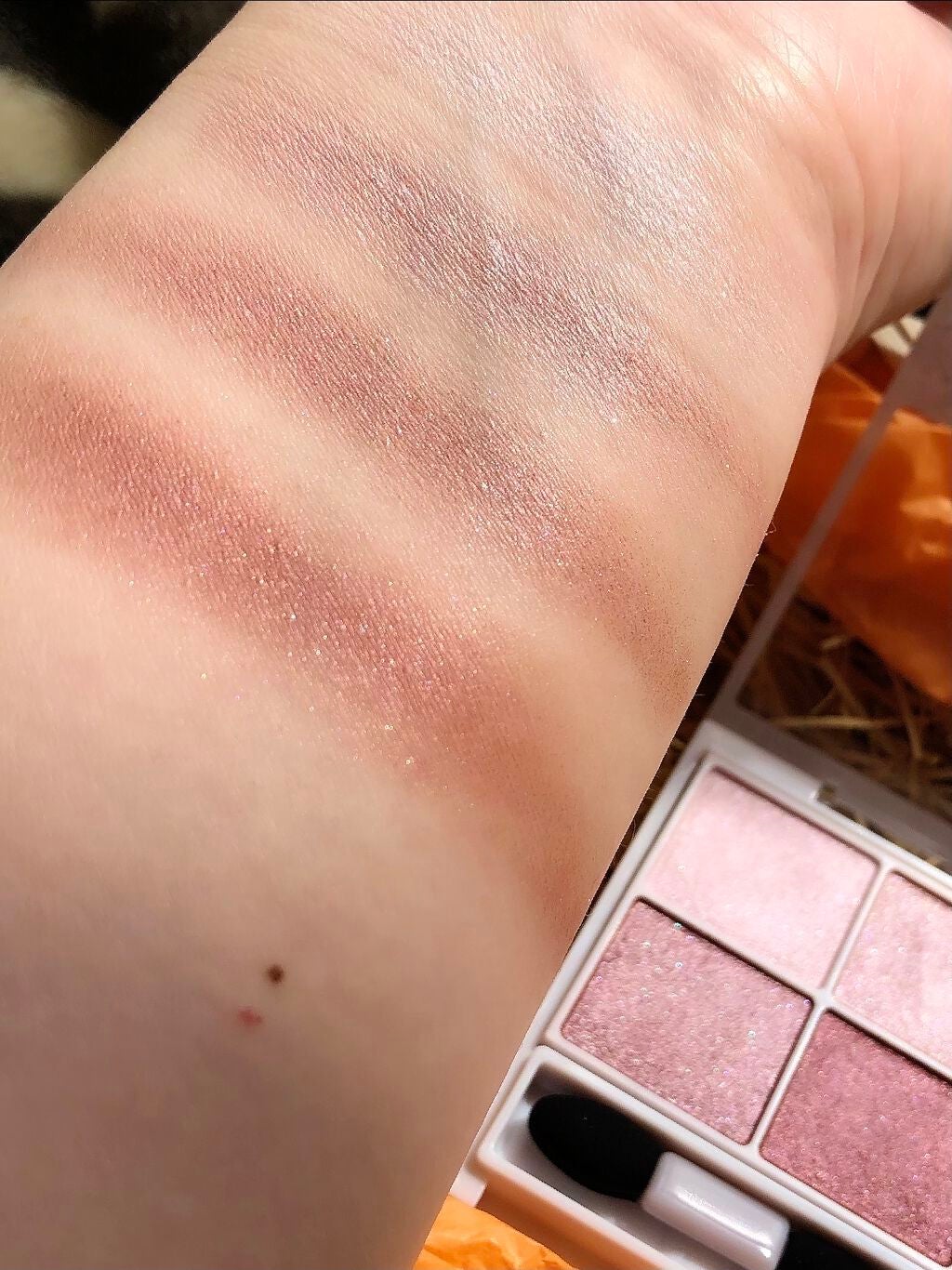 シルキースフレアイズ/キャンメイク/アイシャドウパレットを使ったクチコミ(4枚目)