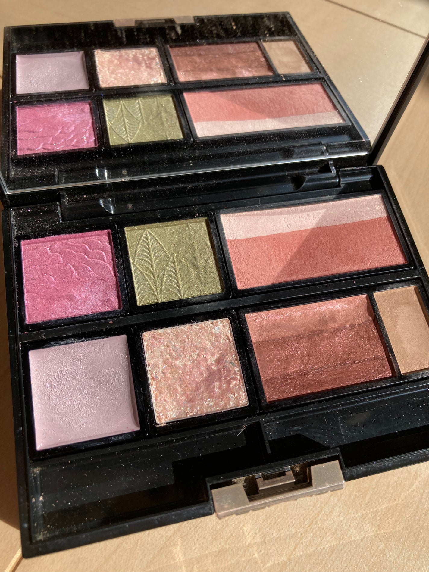 ドラマティックアイカラー (パウダー)/(クリーム)/マキアージュ/アイシャドウパレットを使ったクチコミ(2枚目)