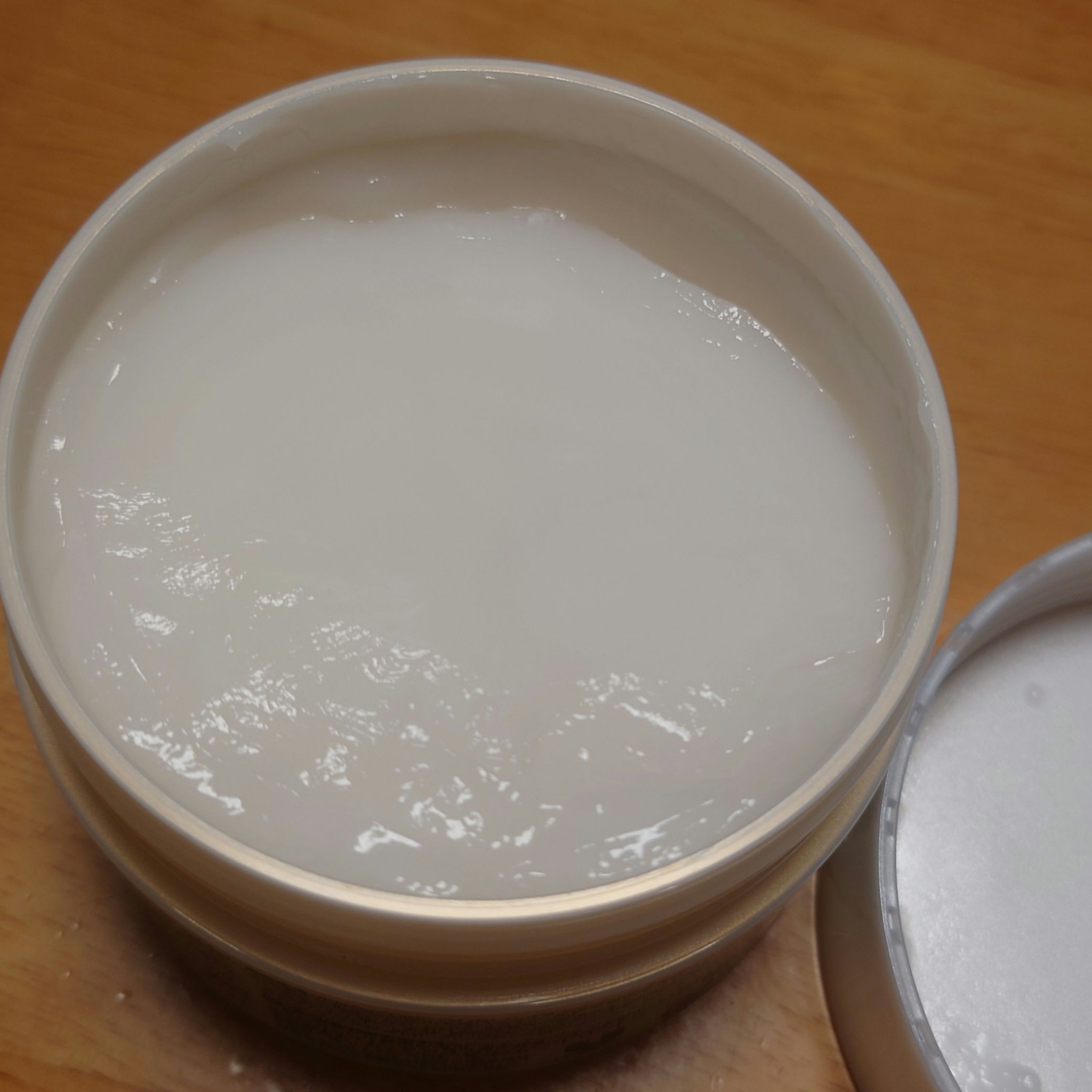 バスグロウ モイスチャー&シャイン ミルクジェリーマスク/LUX/ヘアマスク・ヘアパックを使ったクチコミ（2枚目）