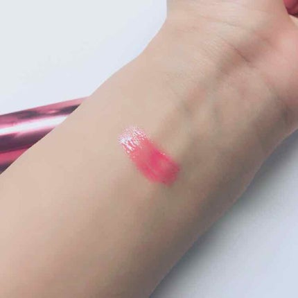 ユイルカレス/ロレアル パリ/リップグロスを使ったクチコミ(2枚目)