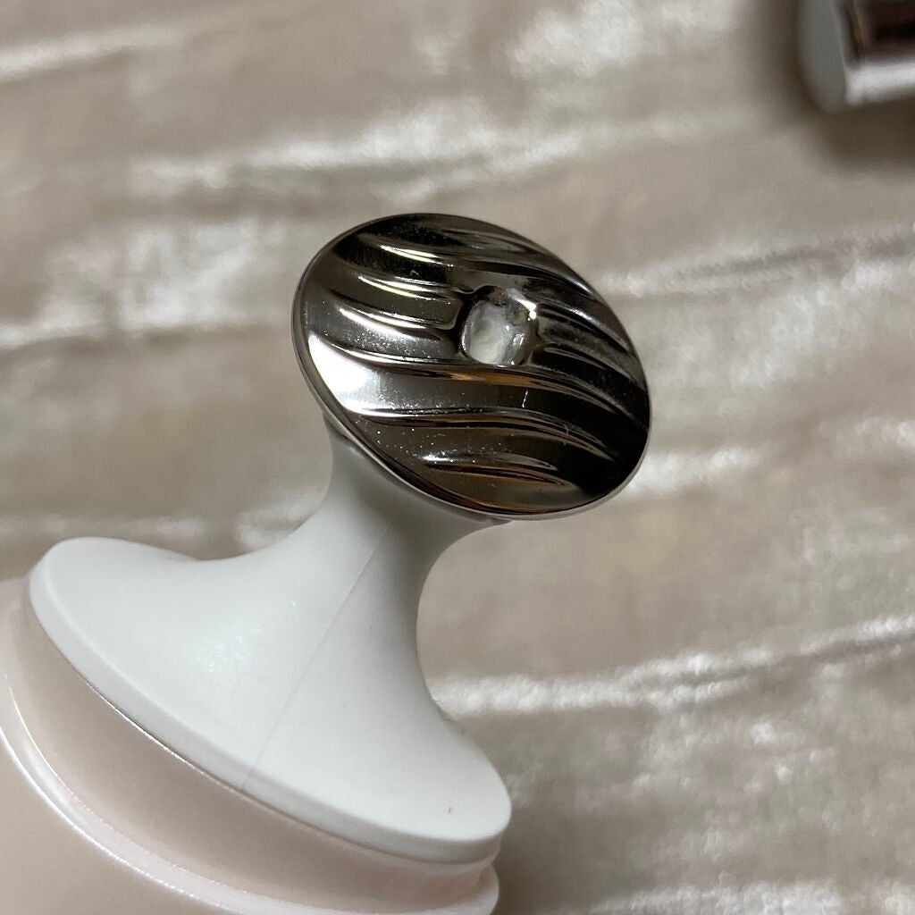 カプチュール トータル セル ENGY アイ セラム/Dior/アイケア・アイクリームを使ったクチコミ(2枚目)