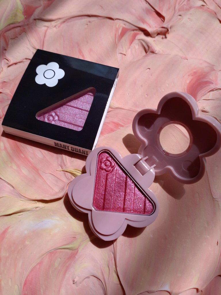 アイオープナー/MARY QUANT/単色アイシャドウを使ったクチコミ（2枚目）