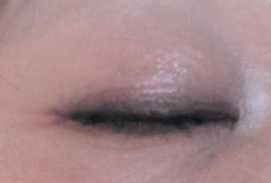 PRETTY EYES/xixi/リキッドアイライナーを使ったクチコミ（3枚目）