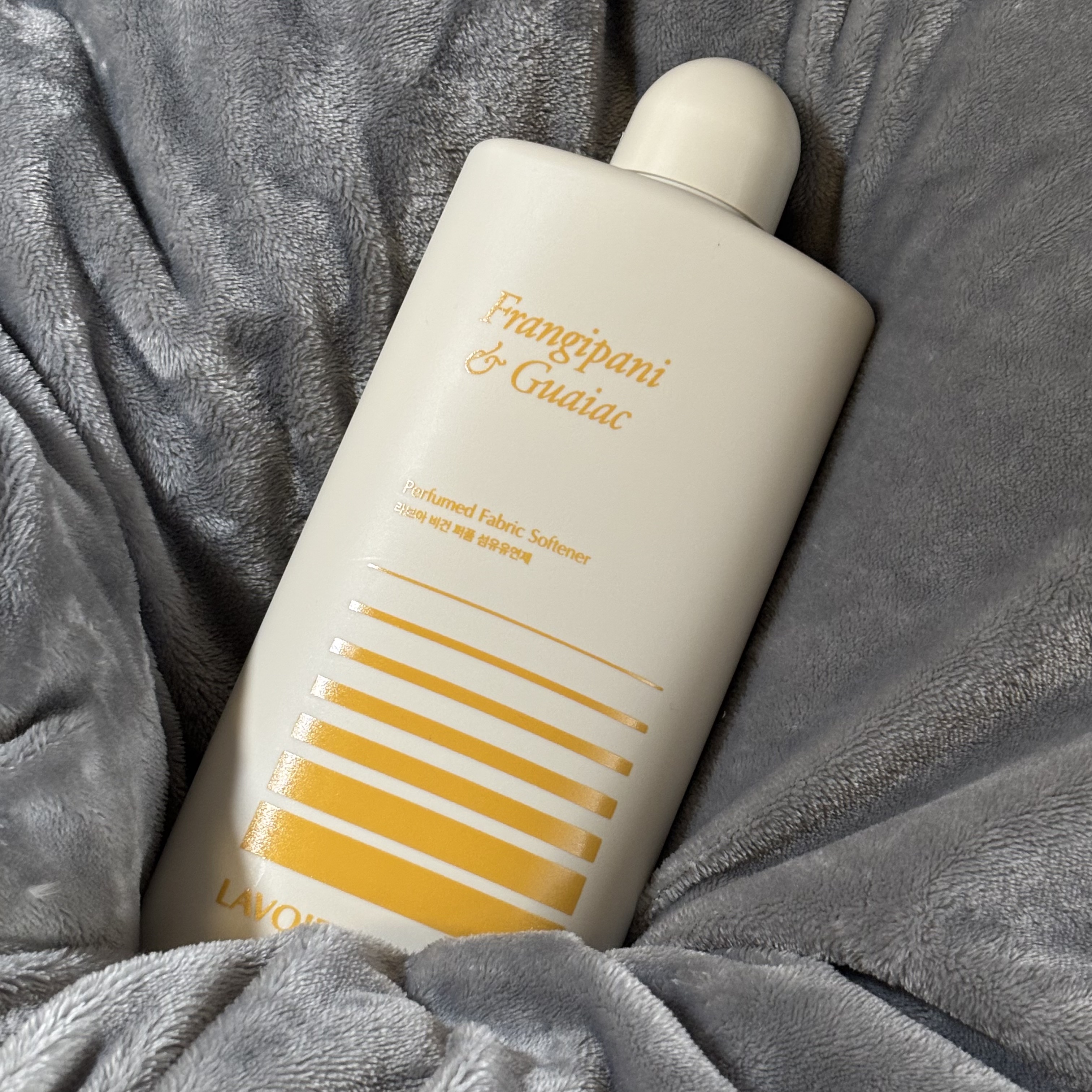パフュームヴィーガン柔軟剤 プルメリア＆ガイアック/LAVOIR/柔軟剤を使ったクチコミ（1枚目）