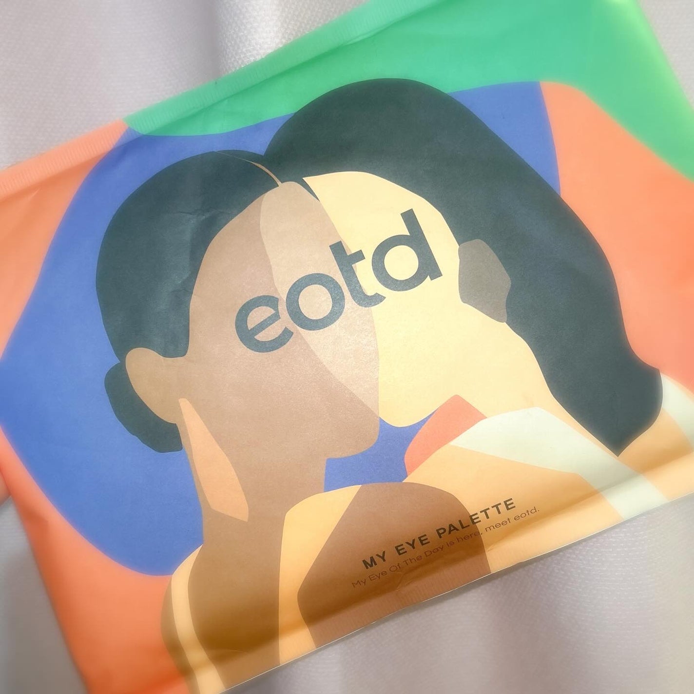 ðmomoð on LIPS ãMIMUNDOabiertoRushBrownDuskyG..ãïŒ4æç®ïŒ