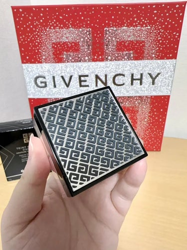 ブラン ディヴァン UV シールド/GIVENCHY/化粧下地を使ったクチコミ（5枚目）