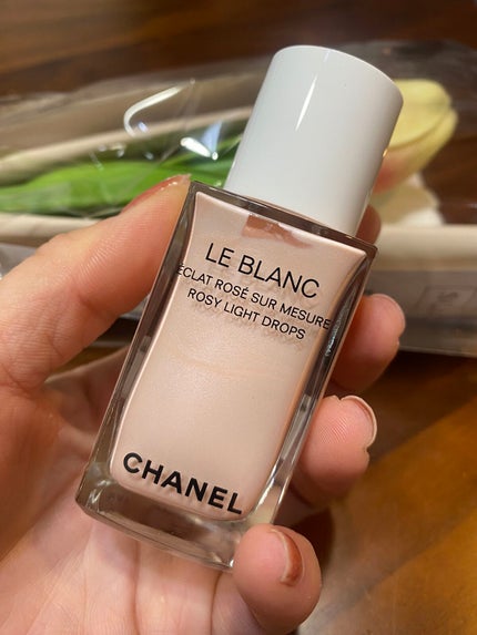 ル ブラン ロージー ドロップス/CHANEL/リキッドハイライトを使ったクチコミ(1枚目)