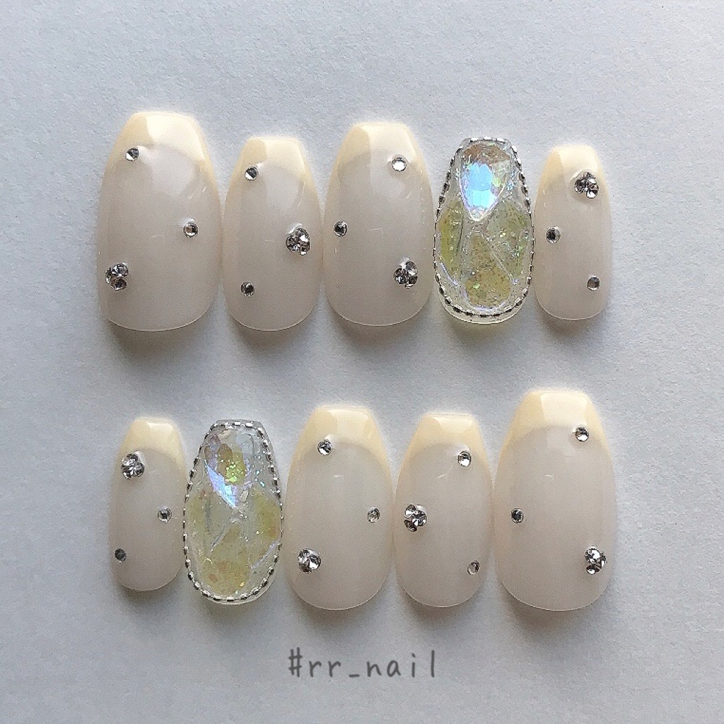 グレースジェルベース/グレースジェル/ジェルネイルを使ったクチコミ（1枚目）