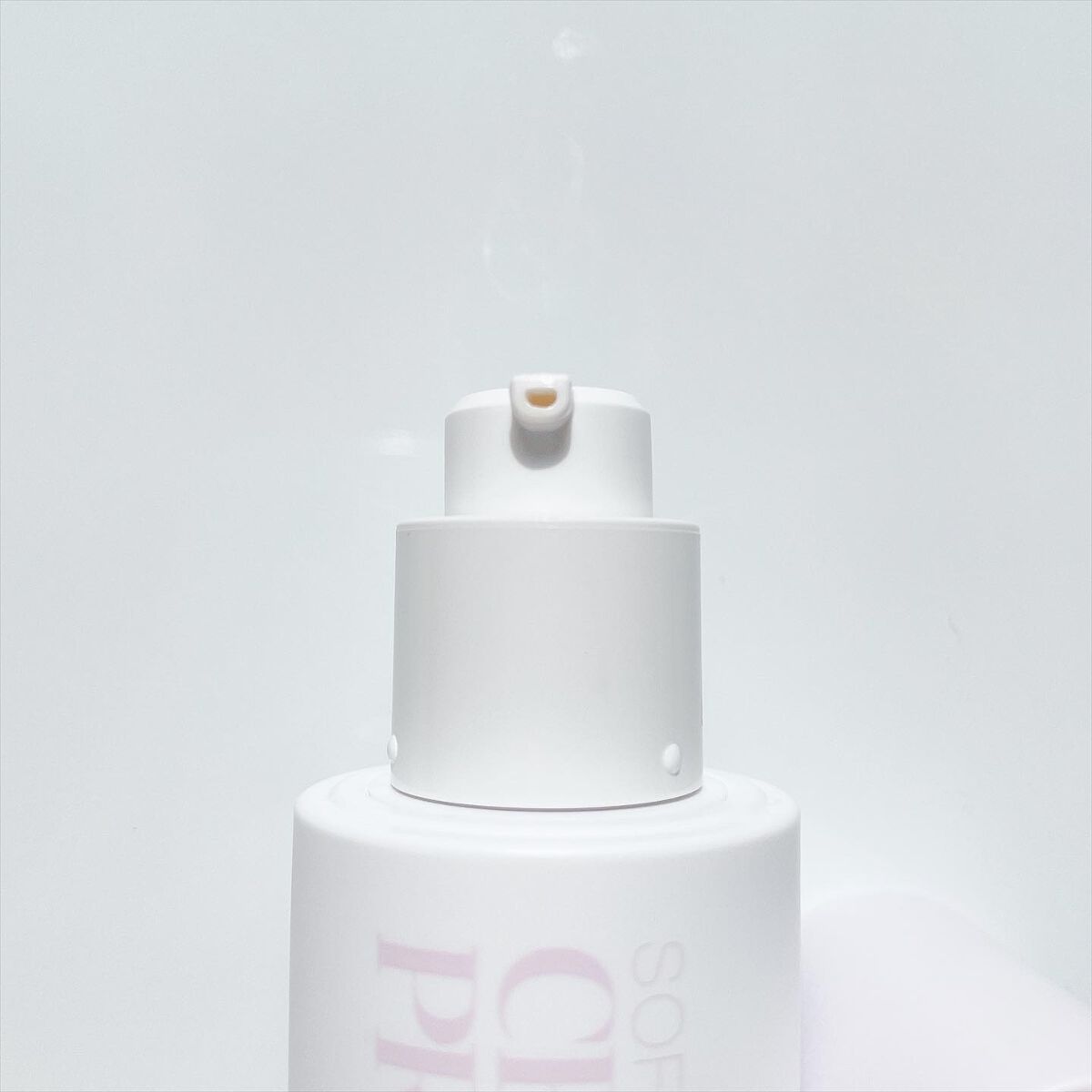 ソフトウォータリークリームプライマー/saat insight/化粧下地を使ったクチコミ（3枚目）