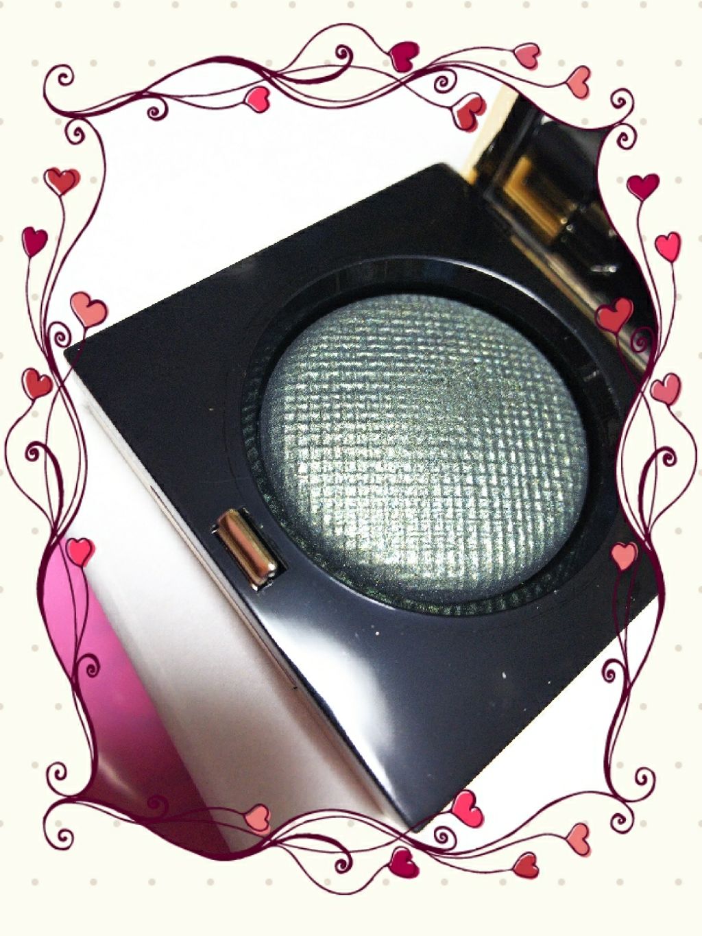 リュクスアイシャドウ 02 ポイズンアイビー(リッチラスター)/BOBBI BROWN/単色アイシャドウを使ったクチコミ（2枚目）