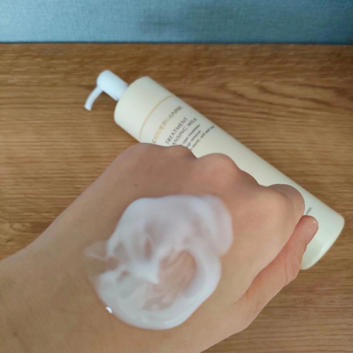 トリートメント クレンジング ミルク/COVERMARK/ミルククレンジングを使ったクチコミ(2枚目)