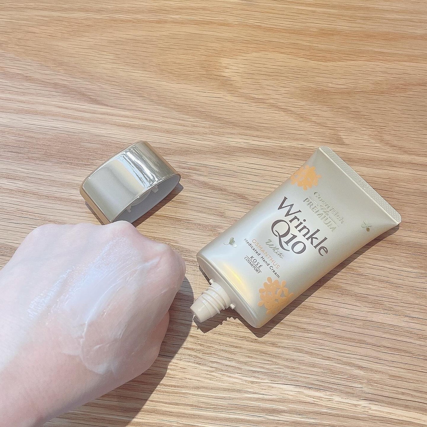 コエンリッチ ザ プレミアム  薬用リンクルホワイト ハンドクリーム  金木犀の香り 【医薬部外品】/コエンリッチQ10/ハンドクリームを使ったクチコミ(3枚目)