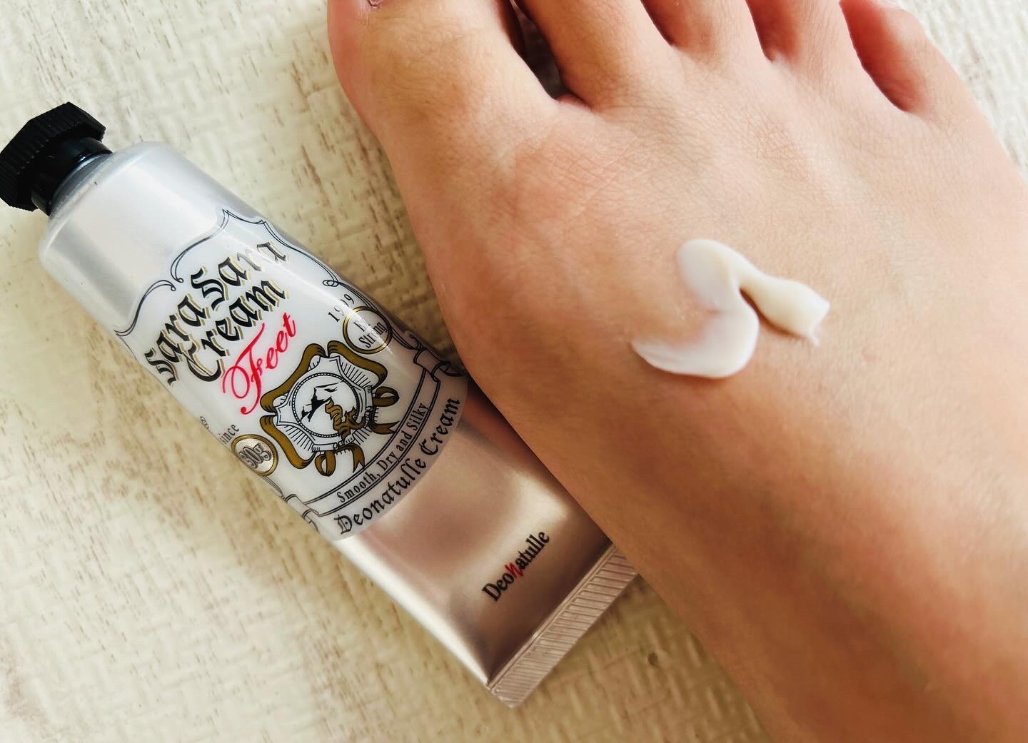 薬用さらさらデオドラントパウダー/デオナチュレ/デオドラント・制汗剤を使ったクチコミ（2枚目）