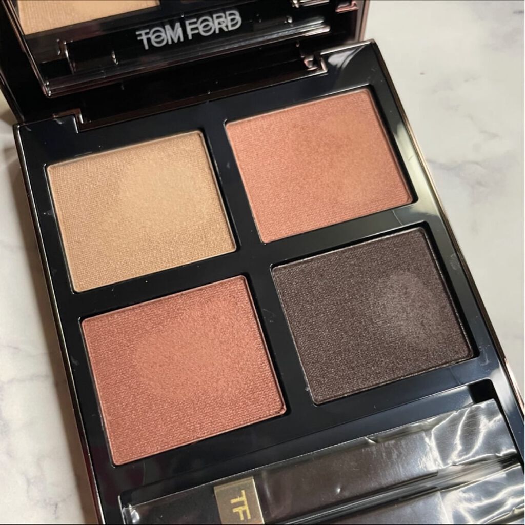 アイ カラー クォード C /TOM FORD BEAUTY/アイシャドウパレットを使ったクチコミ(2枚目)