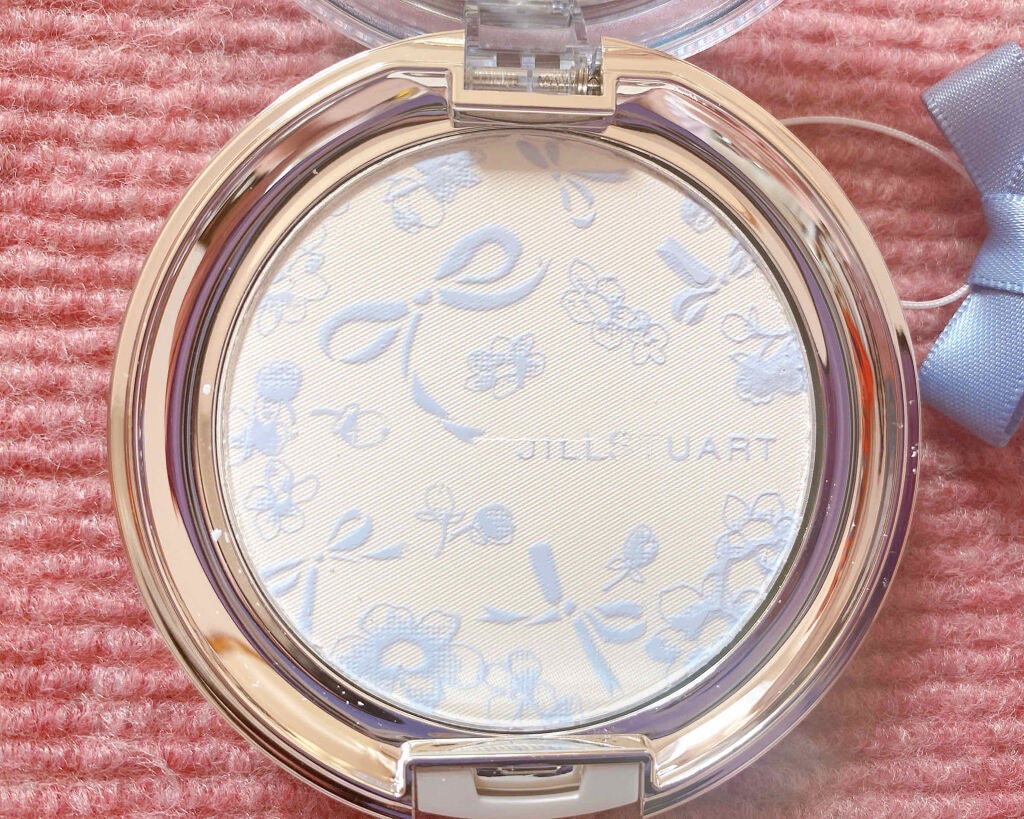 サムシングピュアブルー イノセントフェイスパウダー/JILL STUART/プレストパウダーを使ったクチコミ(2枚目)