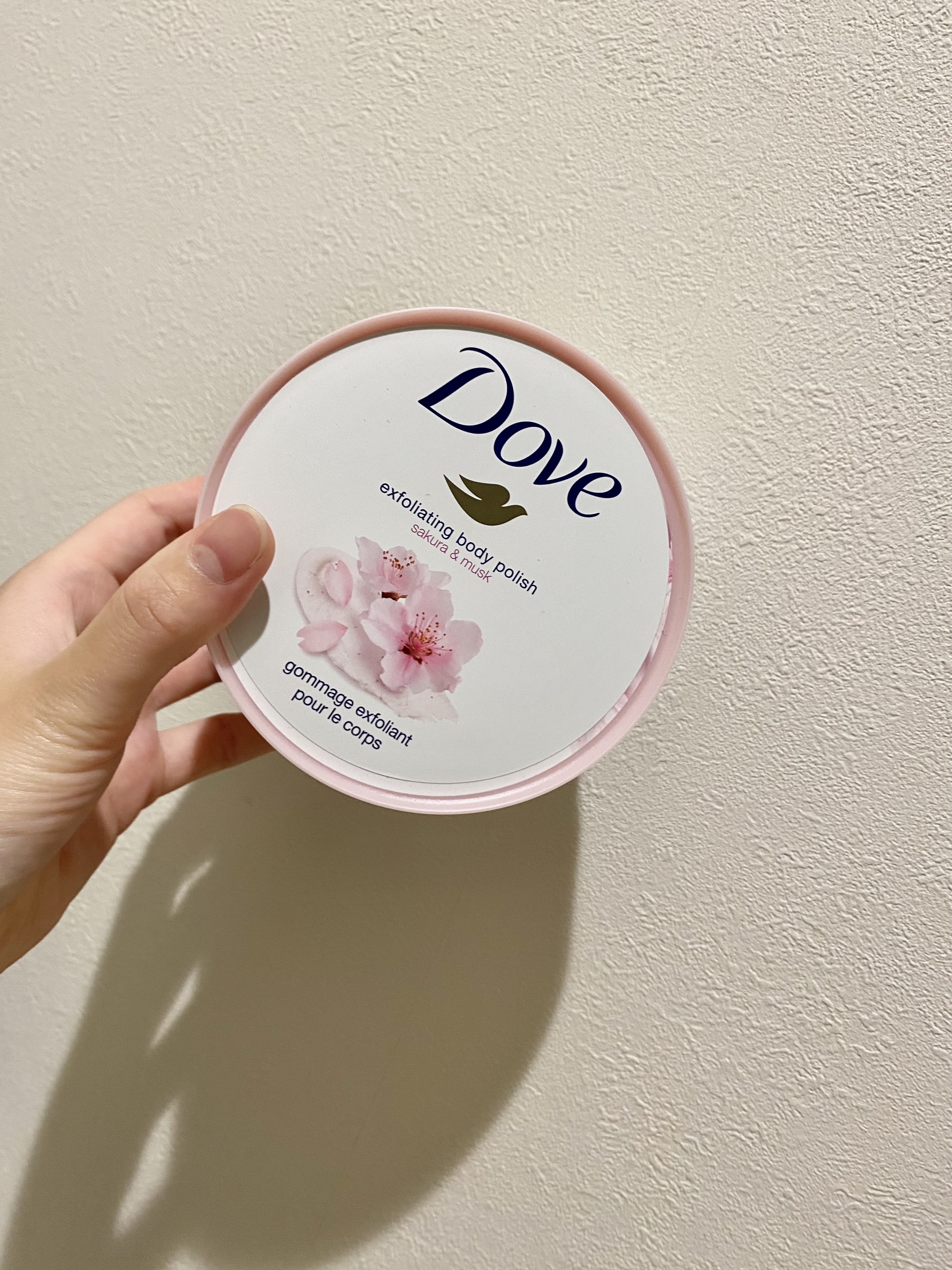 ダヴ ふわとろクリーミースクラブ サクラ＆ムスク/ダヴ/ボディスクラブを使ったクチコミ（1枚目）