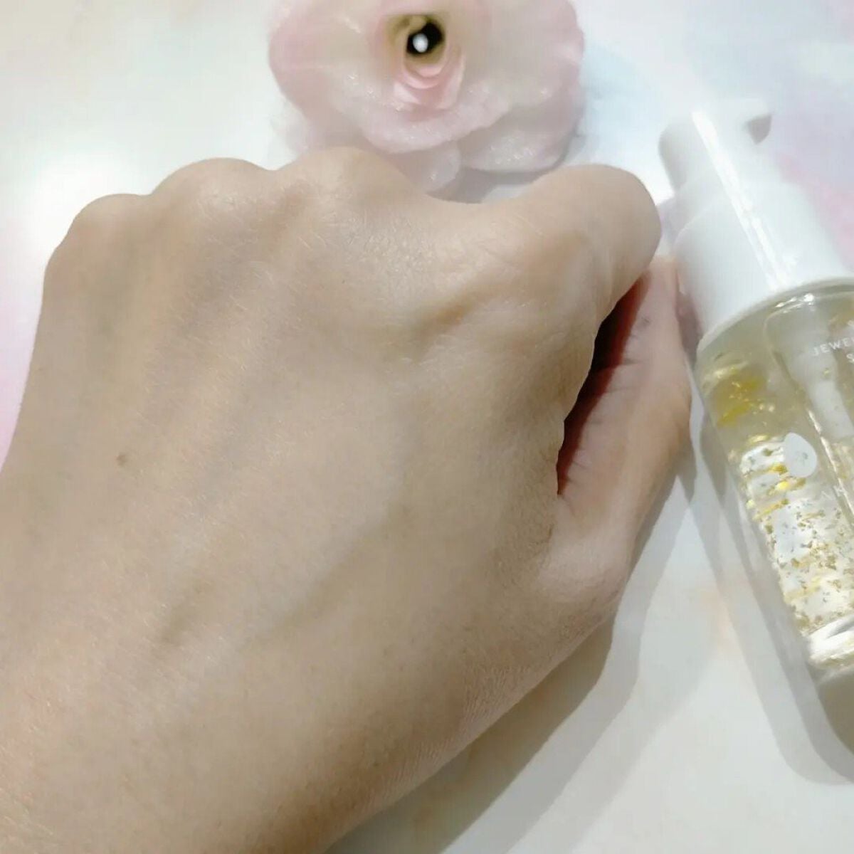 さらりと潤う美容オイル (透き通るような香り)/MAKANAI/美容液を使ったクチコミ(5枚目)