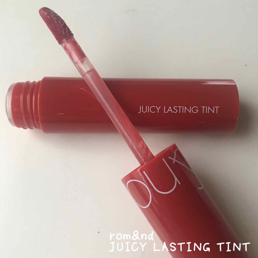 ジューシーラスティングティント/rom&nd/リップティントを使ったクチコミ（1枚目）