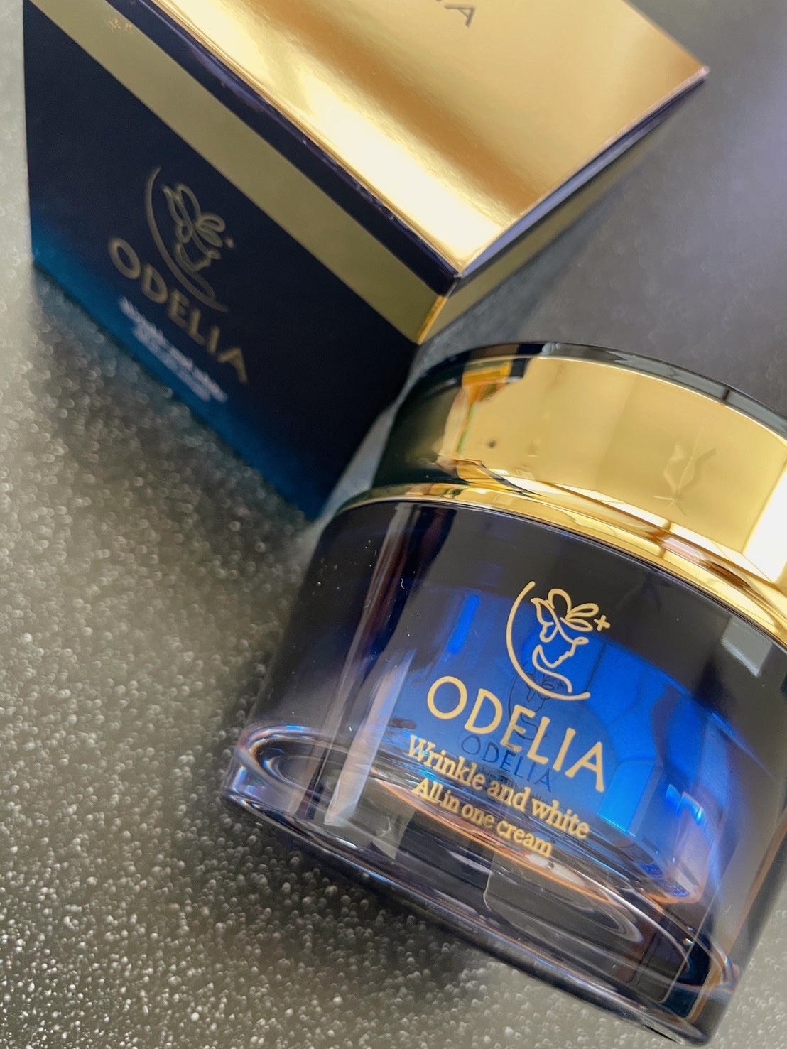 リンクル&ホワイト オールインワンクリーム/ODELIA/オールインワン化粧品を使ったクチコミ(1枚目)