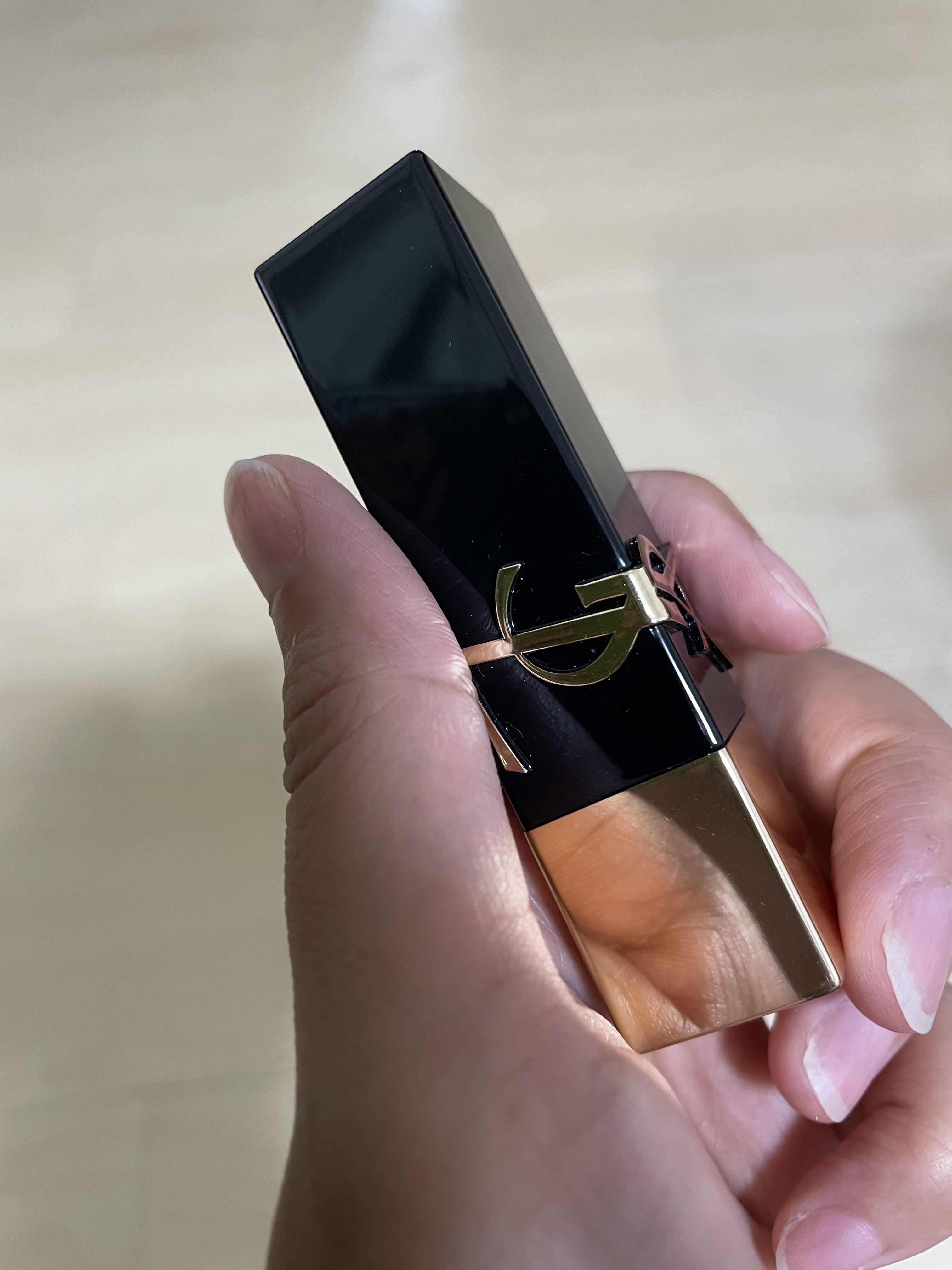 ルージュ ピュールクチュール ザ ボールド 16/YVES SAINT LAURENT BEAUTE/口紅を使ったクチコミ（1枚目）