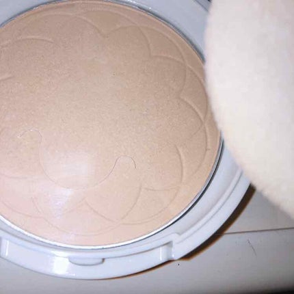 UVシルクフェイスパウダー/CEZANNE/プレストパウダーを使ったクチコミ(2枚目)