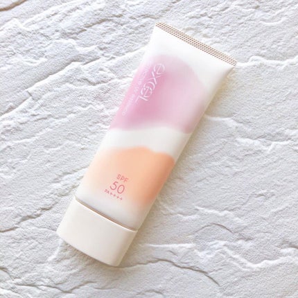 プロテクティブ UVエッセンス 02 ジャスミン&シダー('21)/excel/日焼け止めローションの画像