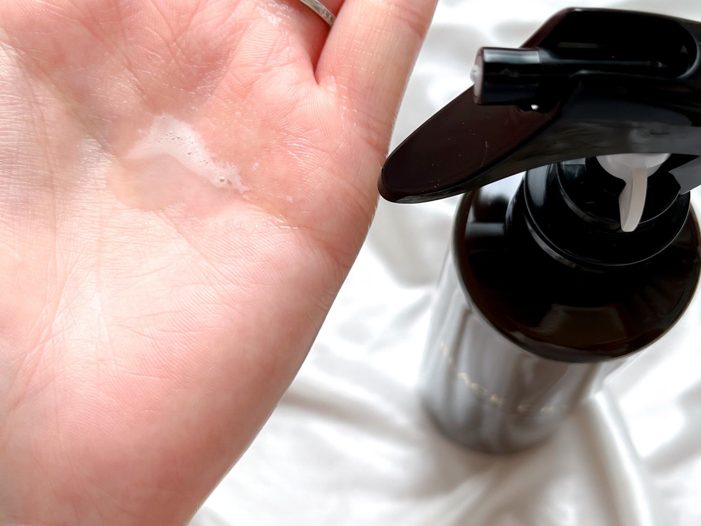 ブラッククリスタル シャンプー & トリートメント/BLACK CRYSTAL/サロンシャンプーを使ったクチコミ(4枚目)