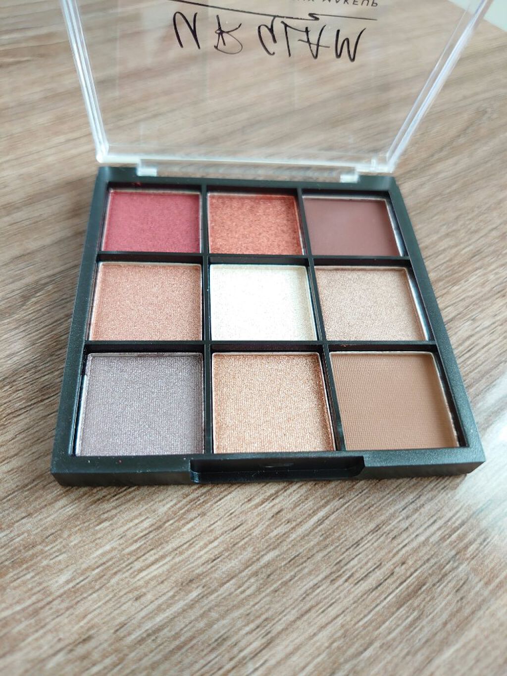 UR GLAM　BLOOMING EYE COLOR PALETTE/U R GLAM/アイシャドウパレットを使ったクチコミ（2枚目）