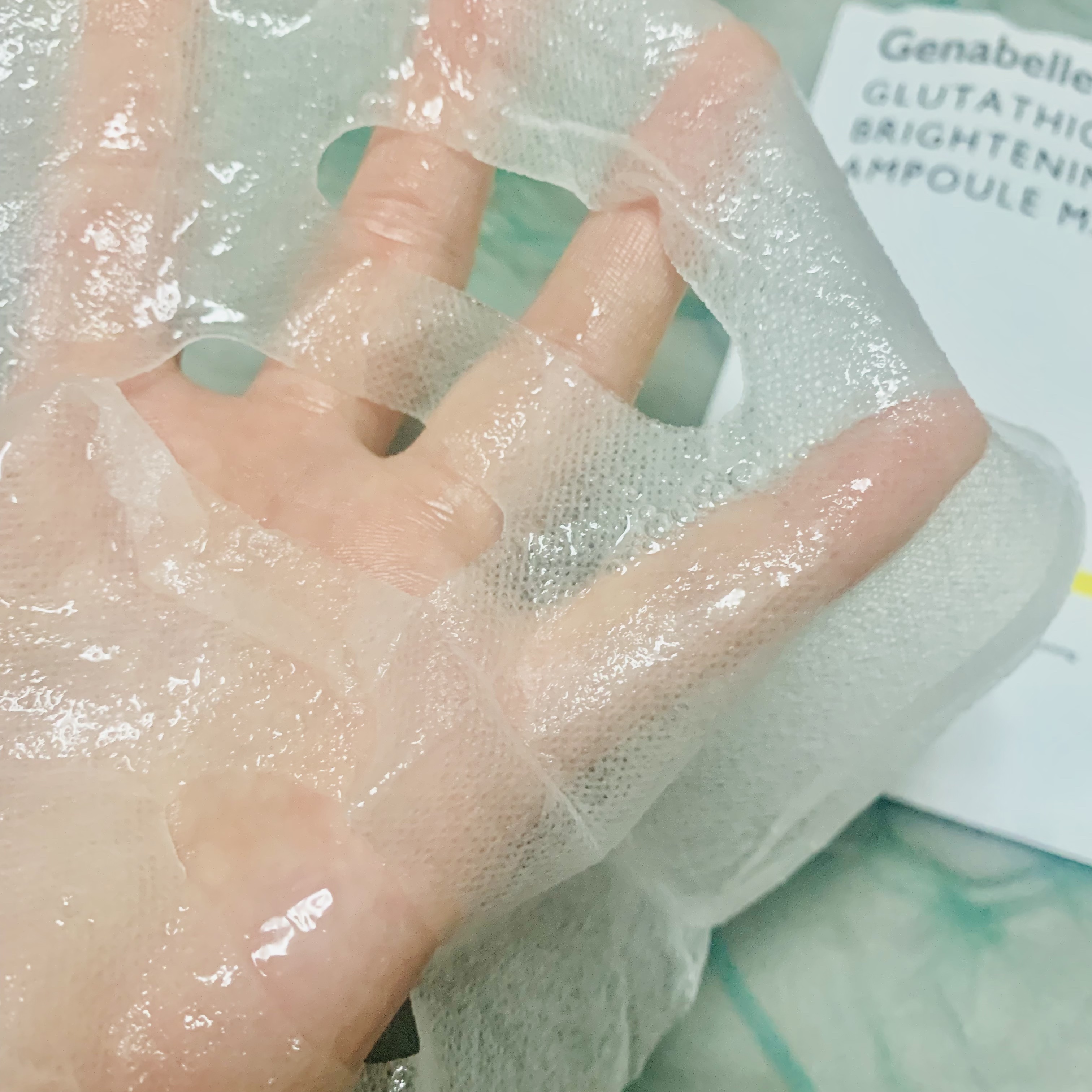 グルタチオンブアンプルマスク/Genabelle/シートマスク・パックを使ったクチコミ（3枚目）