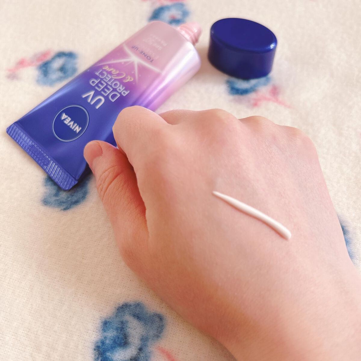 ニベアUV ディープ プロテクト&ケア トーンアップ エッセンス/ニベア/日焼け止めローションを使ったクチコミ(7枚目)