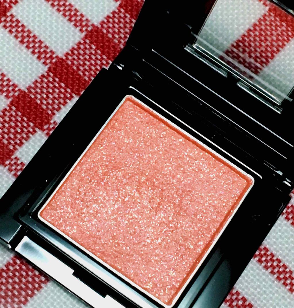 ヴィセ アヴァン シングルアイカラー/Visée/単色アイシャドウを使ったクチコミ（2枚目）