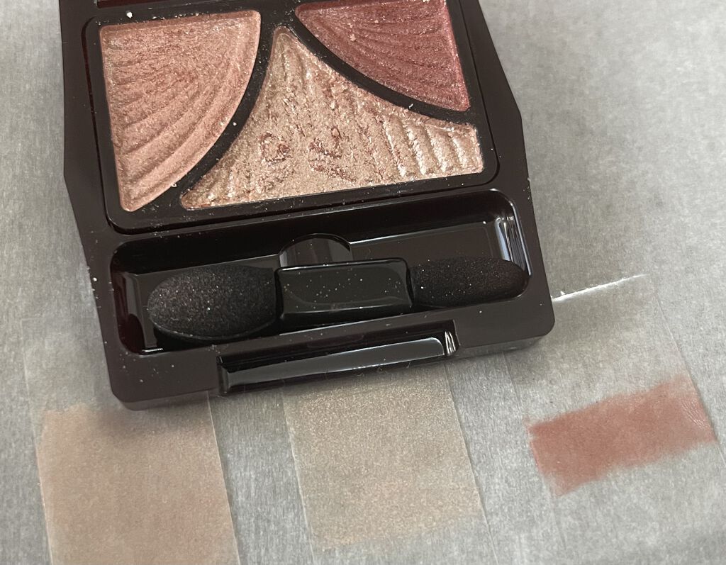 ジューシーピュアアイズ/キャンメイク/アイシャドウパレットを使ったクチコミ（3枚目）