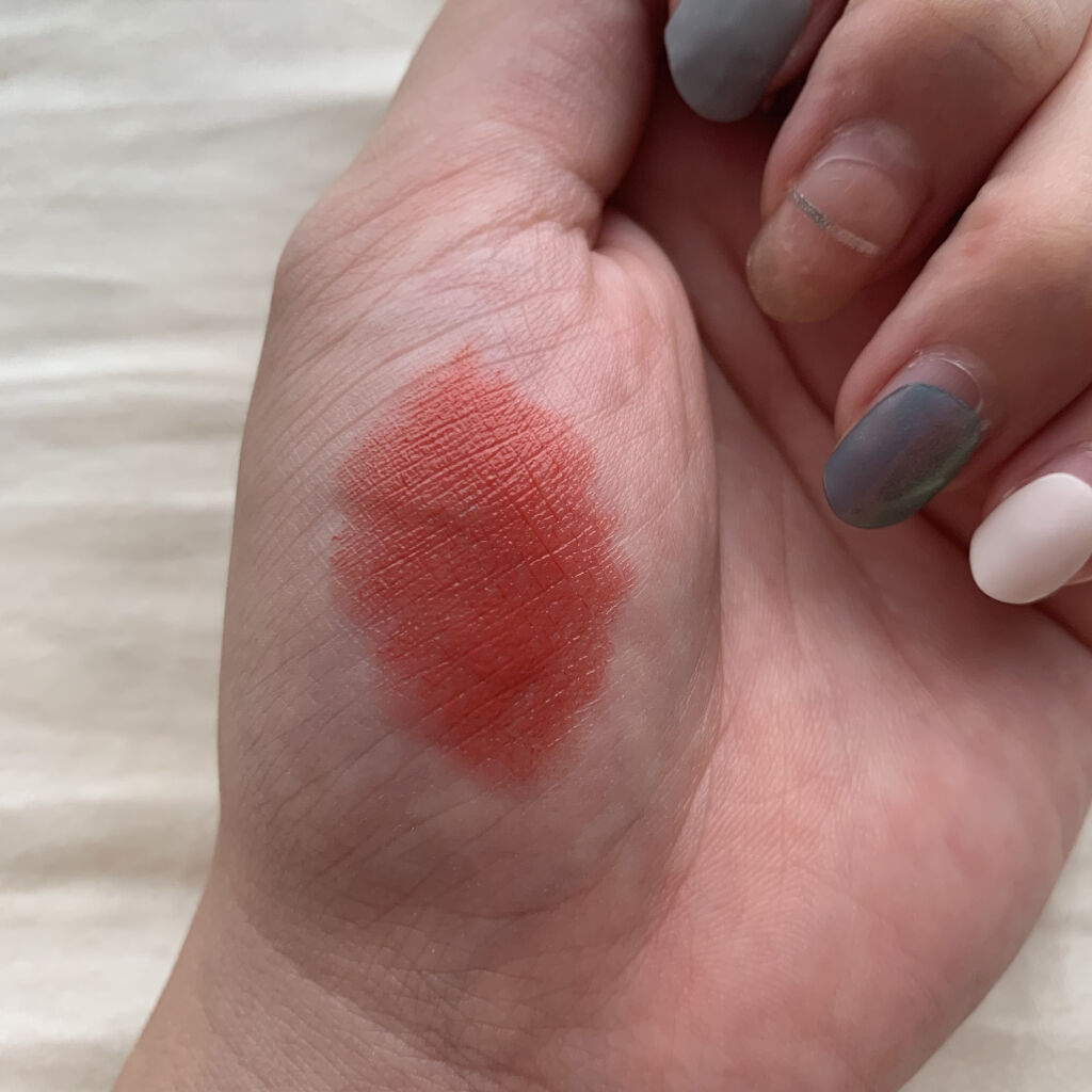 ウォータリーシアー リップスティック 03 MAURICE/Laka/口紅を使ったクチコミ（2枚目）