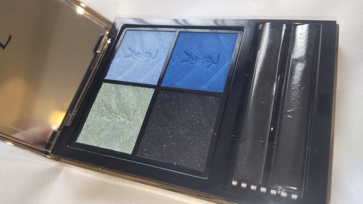 美容に目覚めた琴羽 フォロバします💝 on LIPS 「写真写りが悪くてごめんなさい📸🥲💦本当はもっと鮮やかで可愛い色..」(1枚目)