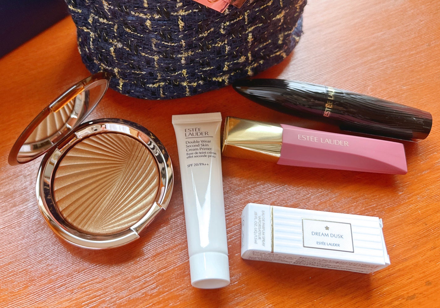 グッド アズ ゴールド 2024/ESTEE LAUDER/その他キットセットを使ったクチコミ(2枚目)