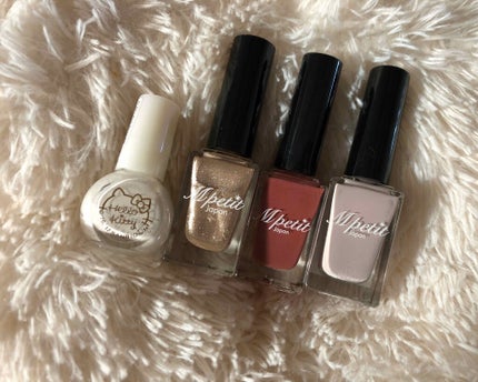 キキララ ネイル/DAISO/マニキュアを使ったクチコミ(2枚目)