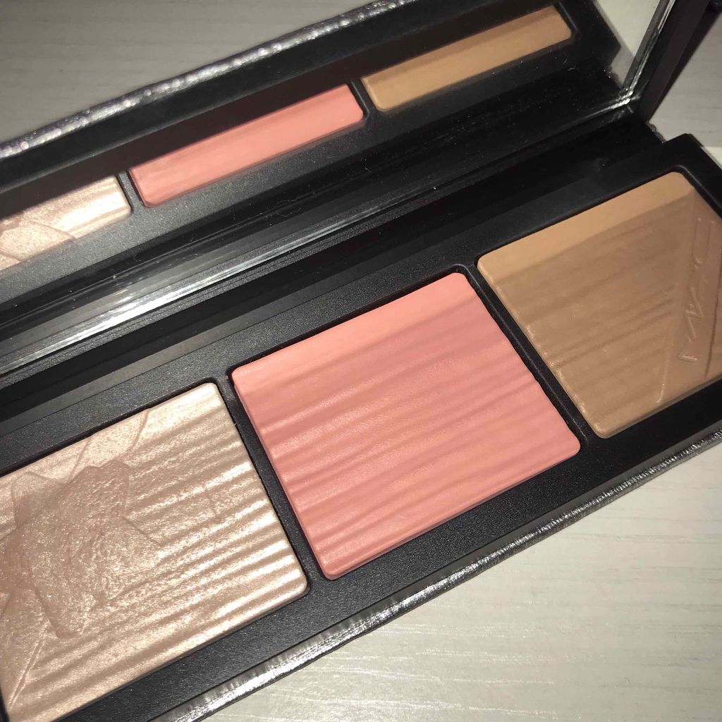 シェイピング パウダー/M・A・C/パウダーチークを使ったクチコミ(1枚目)