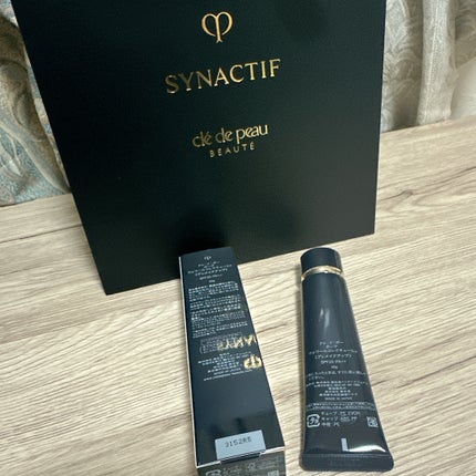 ヴォワールコレクチュールn/クレ・ド・ポー ボーテ/化粧下地を使ったクチコミ(2枚目)