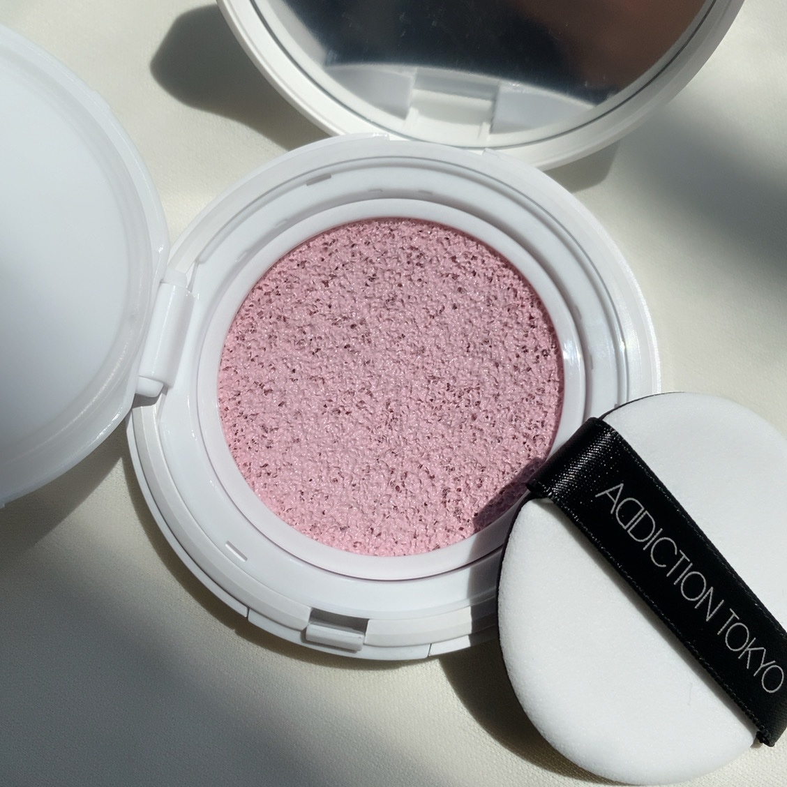 アディクション スキンケアUV タッチアップ クッション 002 Rosy Lavender/ADDICTION/クッションファンデーションを使ったクチコミ（2枚目）