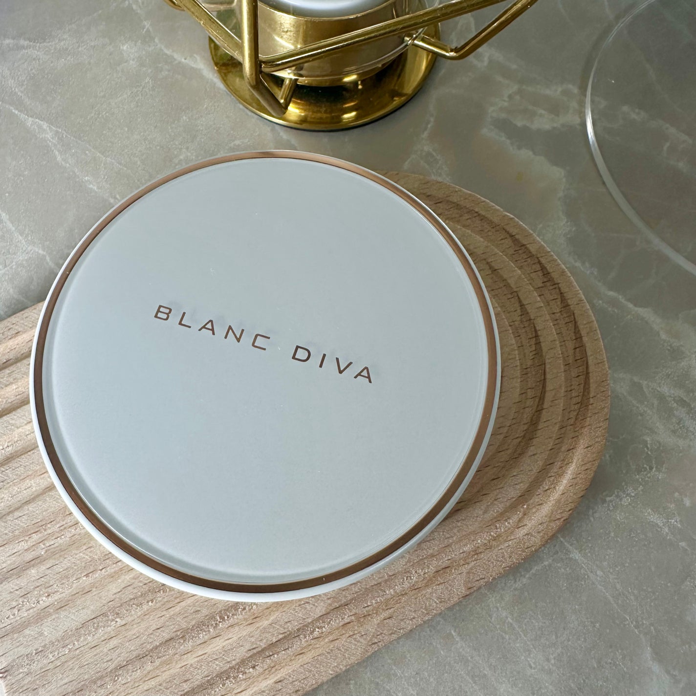 GLEAM COVERAGE CUSHION/BLANC DIVA/クッションファンデーションを使ったクチコミ(7枚目)