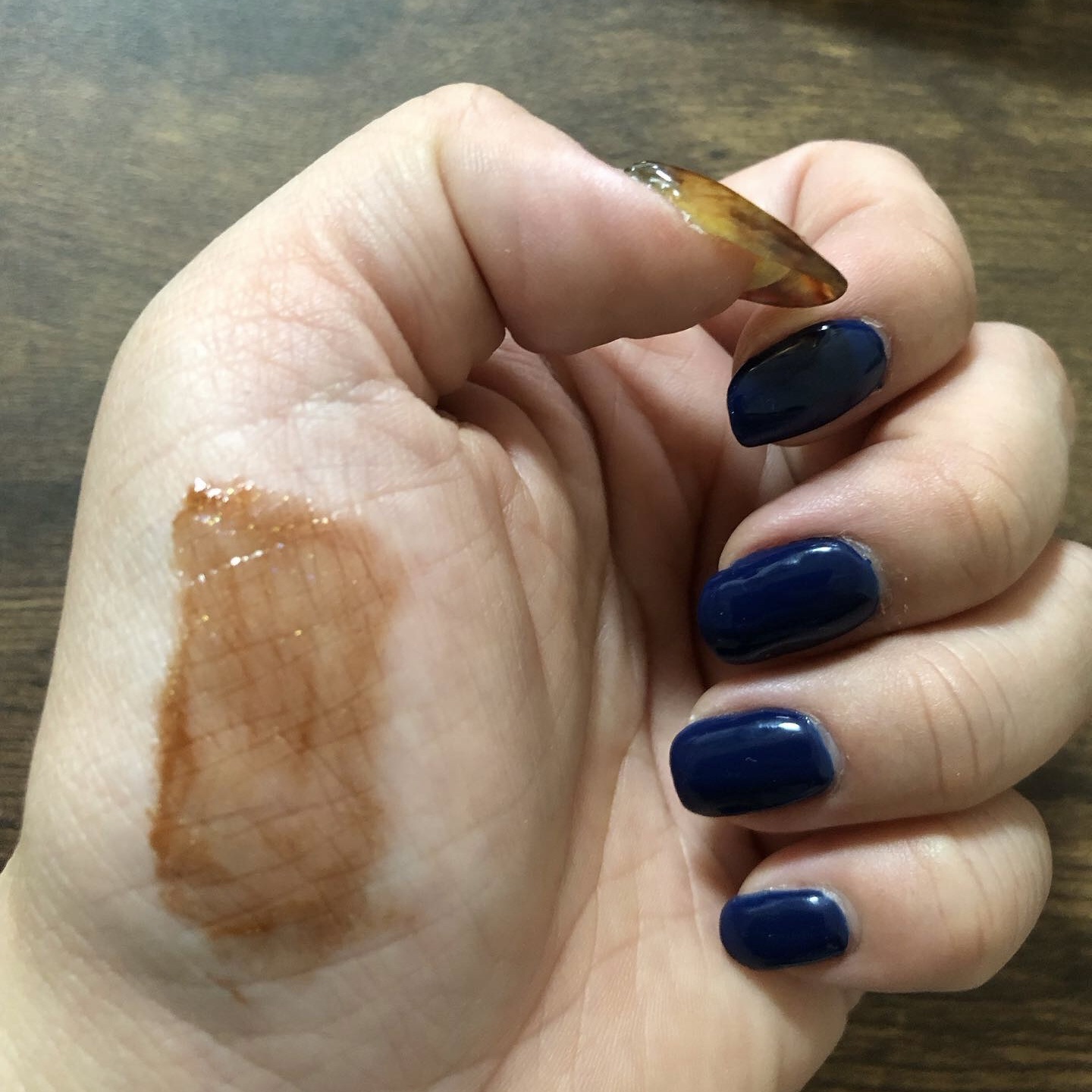 浮金ミラーリップグロス 17 瞑想ルイボス/Joocyee/リップグロスを使ったクチコミ（2枚目）