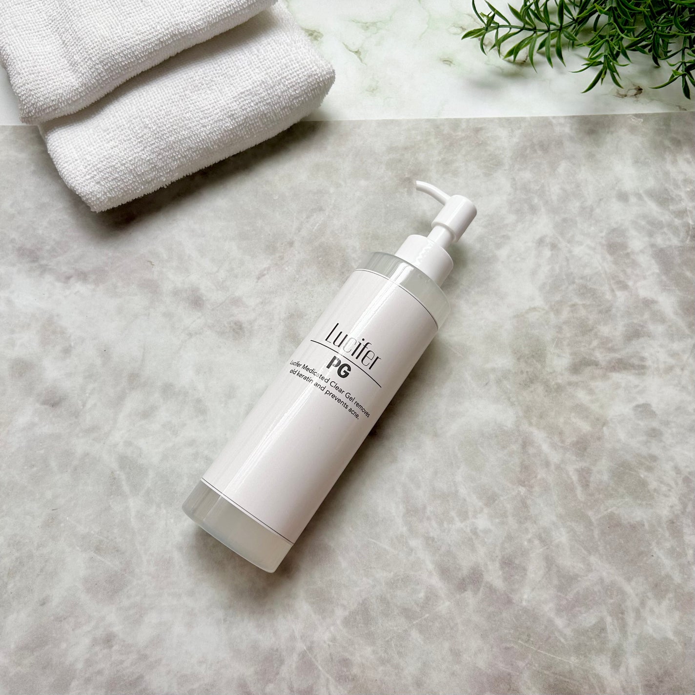 薬用クリアジェル/ルシフェル/ピーリングを使ったクチコミ(1枚目)