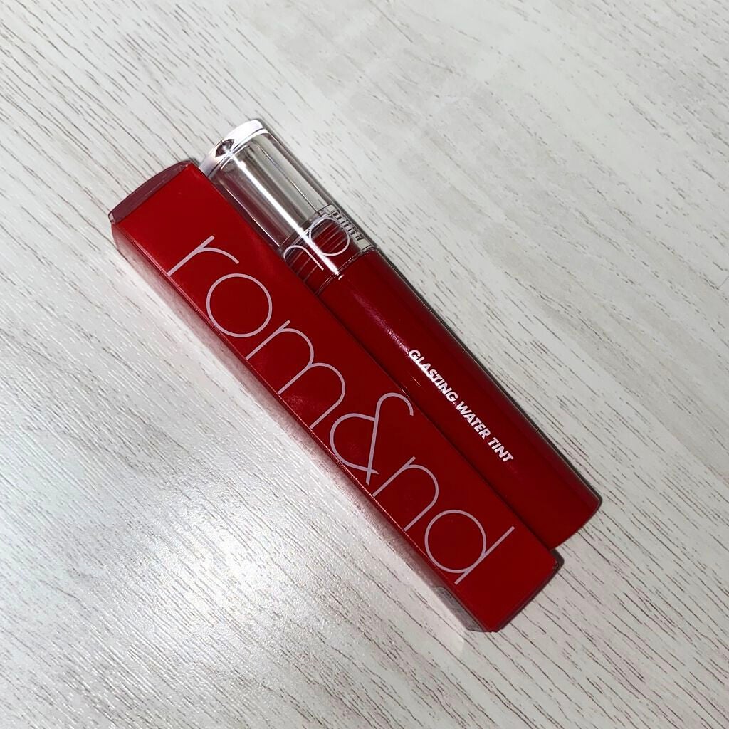 グラスティングウォーターティント/rom&nd/リップティントを使ったクチコミ(2枚目)