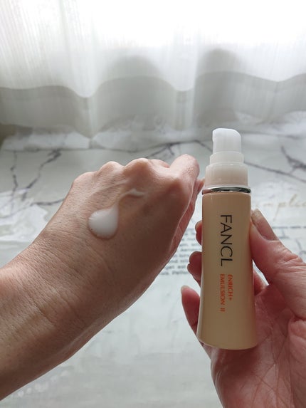 エンリッチプラス 化粧液Ⅱ しっとり <医薬部外品>/ファンケル/化粧水を使ったクチコミ(2枚目)