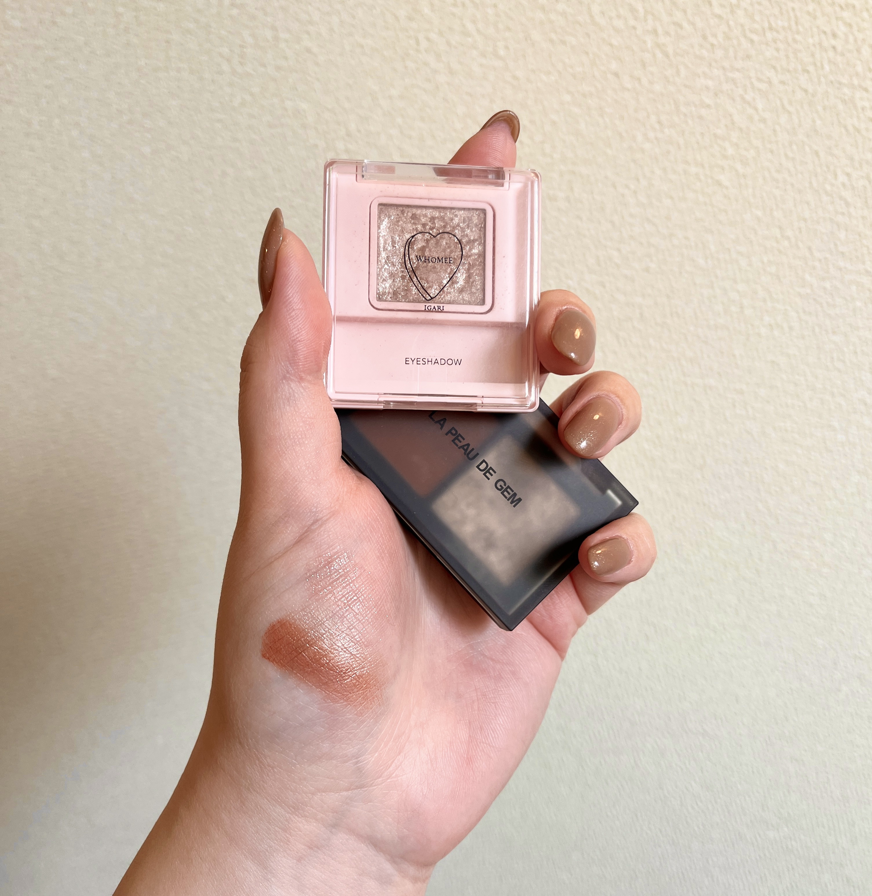 フーミー シングルラメシャドウ/WHOMEE/単色アイシャドウを使ったクチコミ（3枚目）